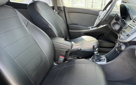 Hyundai Solaris II рестайлинг, 2011 год, 650 000 рублей, 10 фотография
