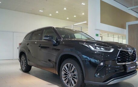 Toyota Highlander, 2026 год, 5 300 000 рублей, 6 фотография