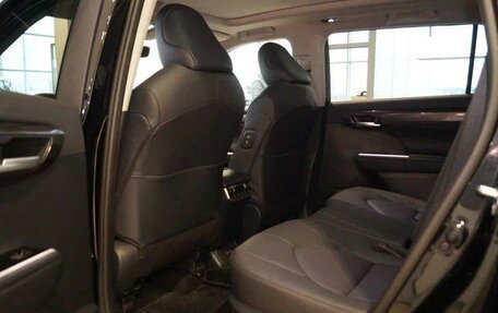 Toyota Highlander, 2026 год, 5 300 000 рублей, 15 фотография