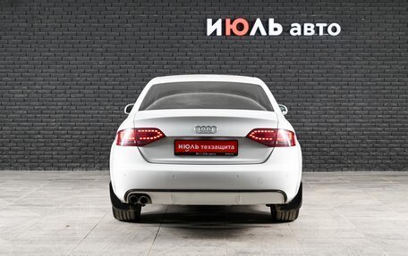 Audi A4, 2010 год, 850 000 рублей, 5 фотография