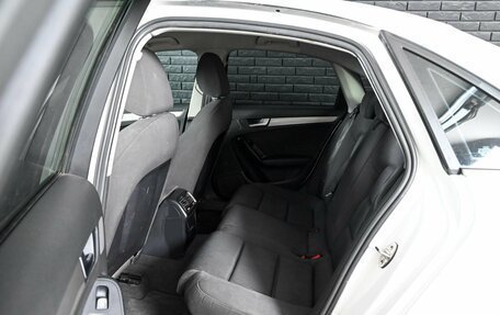 Audi A4, 2010 год, 850 000 рублей, 10 фотография