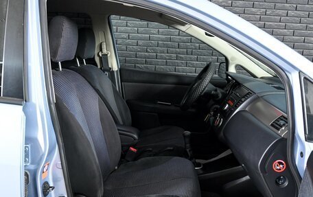 Nissan Tiida, 2011 год, 750 000 рублей, 12 фотография