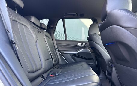 BMW X5, 2019 год, 5 990 000 рублей, 19 фотография