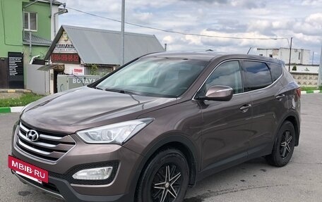 Hyundai Santa Fe III рестайлинг, 2013 год, 1 599 999 рублей, 2 фотография