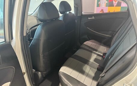 Hyundai Solaris II рестайлинг, 2015 год, 649 000 рублей, 12 фотография