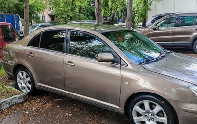 Toyota Avensis III рестайлинг, 2004 год, 530 000 рублей, 1 фотография