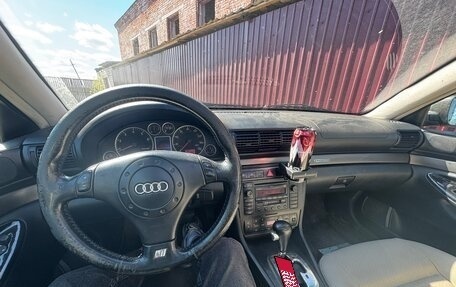Audi A4, 2000 год, 600 000 рублей, 5 фотография