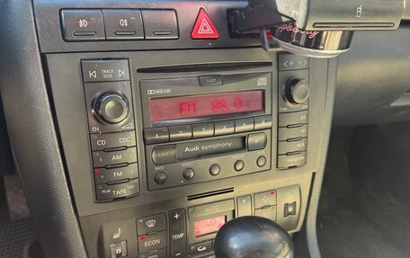 Audi A4, 2000 год, 600 000 рублей, 11 фотография