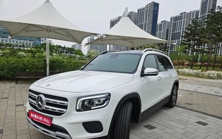 Mercedes-Benz GLB, 2023 год, 3 280 000 рублей, 1 фотография