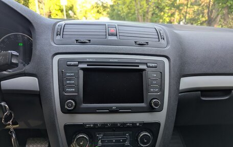 Skoda Octavia, 2012 год, 1 150 000 рублей, 11 фотография