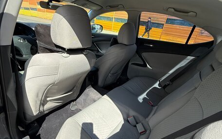 Lexus IS II рестайлинг 2, 2006 год, 1 040 000 рублей, 10 фотография