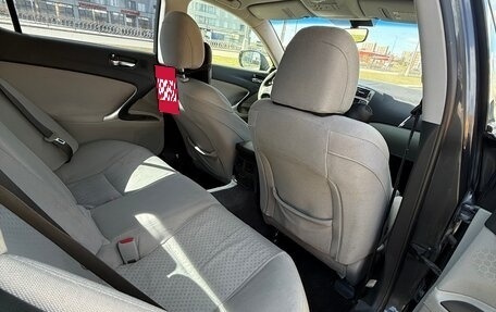 Lexus IS II рестайлинг 2, 2006 год, 1 040 000 рублей, 11 фотография