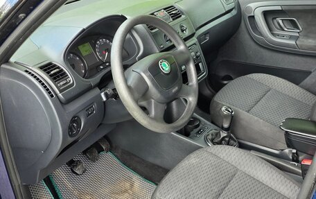 Skoda Fabia II, 2011 год, 440 000 рублей, 10 фотография