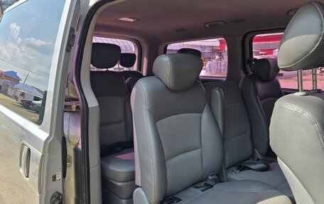 Hyundai Grand Starex Grand Starex I рестайлинг 2, 2011 год, 1 720 000 рублей, 12 фотография