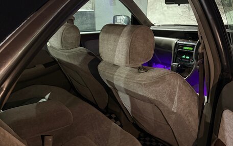 Nissan Laurel VIII, 2000 год, 750 000 рублей, 9 фотография