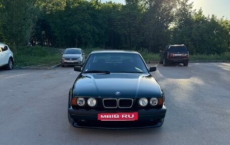 BMW 5 серия, 1994 год, 950 000 рублей, 2 фотография