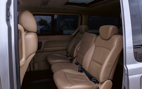 Hyundai Grand Starex Grand Starex I рестайлинг 2, 2011 год, 1 495 000 рублей, 17 фотография
