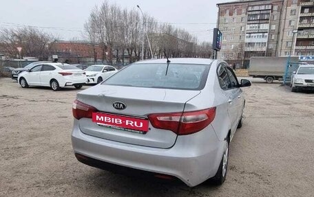 KIA Rio III рестайлинг, 2013 год, 380 000 рублей, 5 фотография