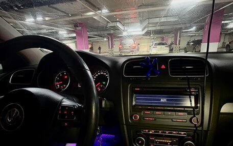 Volkswagen Golf VI, 2011 год, 800 000 рублей, 10 фотография