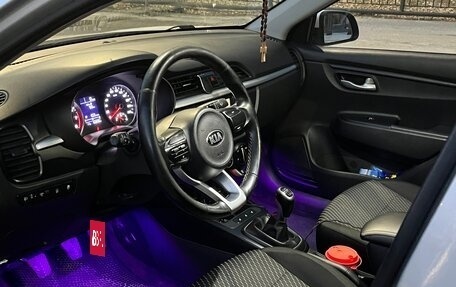 KIA Rio IV, 2017 год, 2 фотография