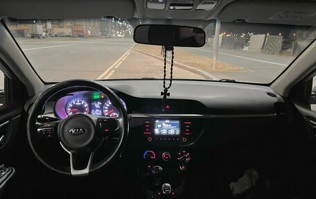 KIA Rio IV, 2017 год, 14 фотография