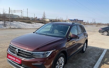 Volkswagen Tiguan II, 2021 год, 2 750 000 рублей, 3 фотография