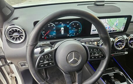 Mercedes-Benz GLB, 2023 год, 3 280 000 рублей, 5 фотография
