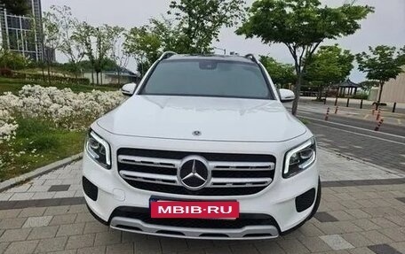 Mercedes-Benz GLB, 2023 год, 3 280 000 рублей, 2 фотография