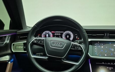 Audi A6, 2023 год, 3 950 001 рублей, 8 фотография