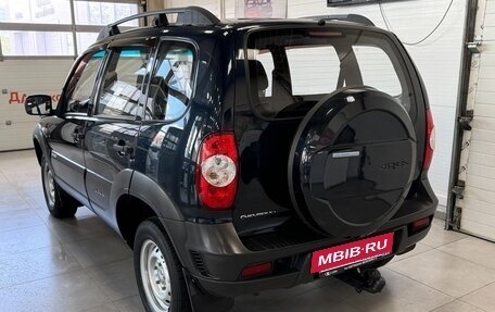 Chevrolet Niva I рестайлинг, 2012 год, 647 000 рублей, 3 фотография