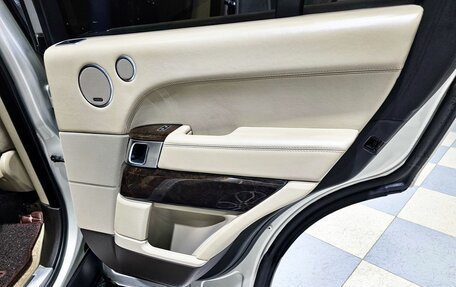 Land Rover Range Rover IV рестайлинг, 2014 год, 3 819 000 рублей, 21 фотография