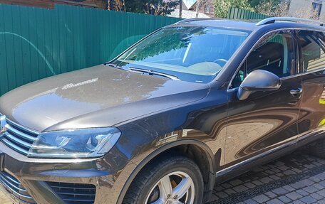 Volkswagen Touareg III, 2016 год, 3 350 000 рублей, 2 фотография