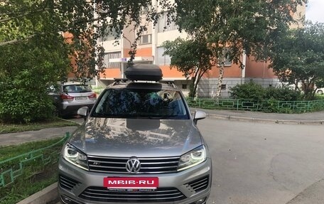Volkswagen Touareg III, 2017 год, 2 750 000 рублей, 2 фотография
