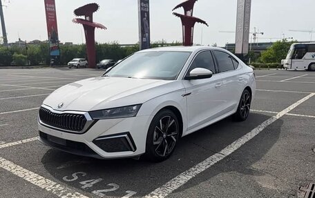 Skoda Octavia IV, 2022 год, 1 730 000 рублей, 3 фотография