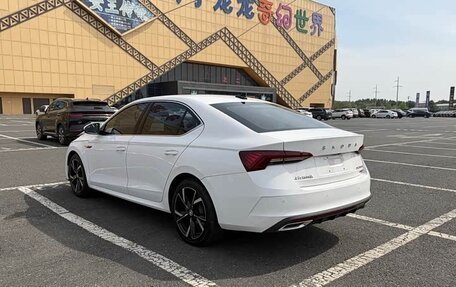Skoda Octavia IV, 2022 год, 1 730 000 рублей, 4 фотография