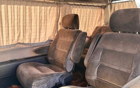 Toyota MasterAce Surf, 1989 год, 700 000 рублей, 3 фотография