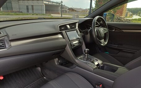 Honda Civic IX, 2018 год, 1 800 000 рублей, 14 фотография