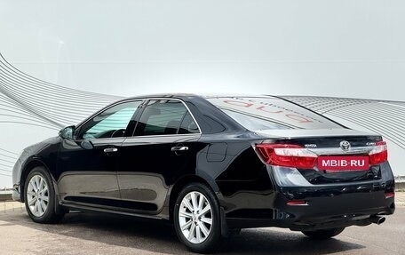 Toyota Camry, 2014 год, 1 770 000 рублей, 6 фотография