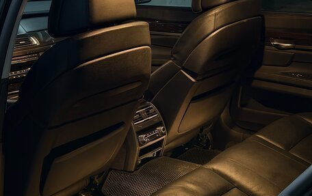BMW 7 серия, 2010 год, 700 000 рублей, 13 фотография