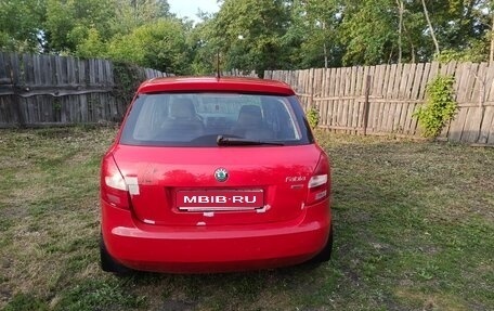 Skoda Fabia II, 2012 год, 245 000 рублей, 1 фотография
