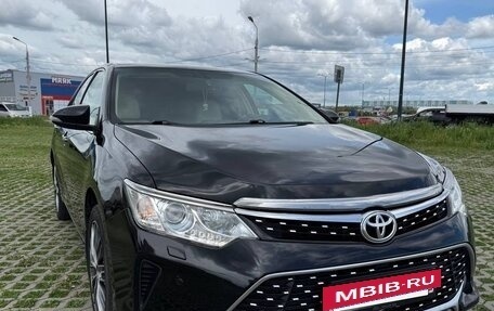 Toyota Camry, 2016 год, 2 250 000 рублей, 2 фотография