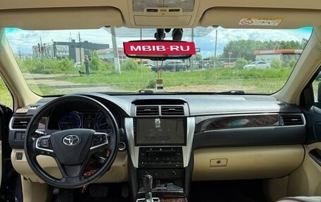 Toyota Camry, 2016 год, 2 250 000 рублей, 6 фотография
