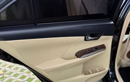 Toyota Camry, 2016 год, 2 250 000 рублей, 14 фотография
