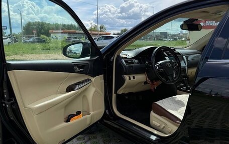 Toyota Camry, 2016 год, 2 250 000 рублей, 12 фотография