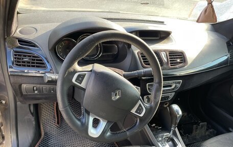 Renault Fluence I, 2013 год, 490 000 рублей, 2 фотография