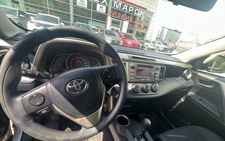 Toyota RAV4, 2014 год, 2 650 000 рублей, 7 фотография