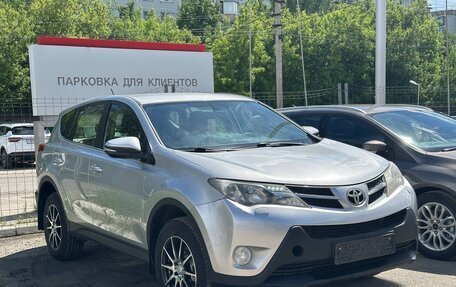 Toyota RAV4, 2014 год, 2 650 000 рублей, 10 фотография