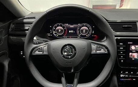 Skoda Superb III рестайлинг, 2025 год, 2 714 000 рублей, 7 фотография