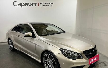 Mercedes-Benz E-Класс, 2015 год, 2 050 000 рублей, 2 фотография