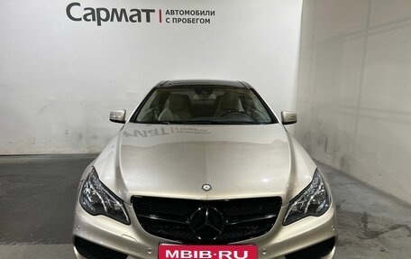 Mercedes-Benz E-Класс, 2015 год, 2 050 000 рублей, 3 фотография